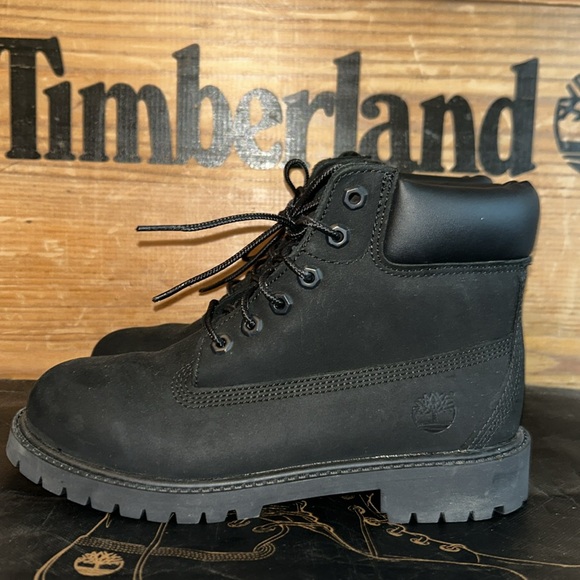Women’s 5 Timberland Boots - Picture 5 of 10